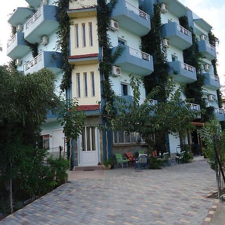 Saloustros Apartments Amoudara  Ngoại thất bức ảnh