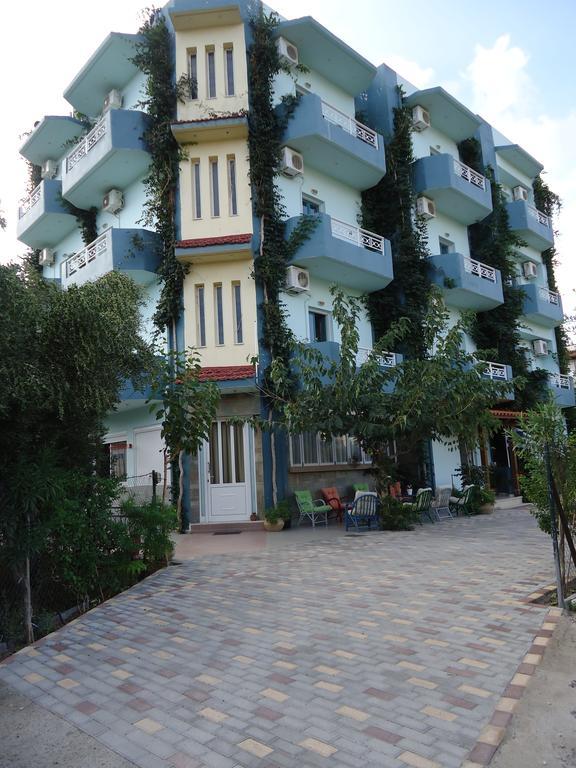 Saloustros Apartments Amoudara  Ngoại thất bức ảnh